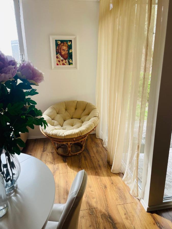 70M2 Romantic Living In The Old Town With Garden Leilighet Bratislava Eksteriør bilde